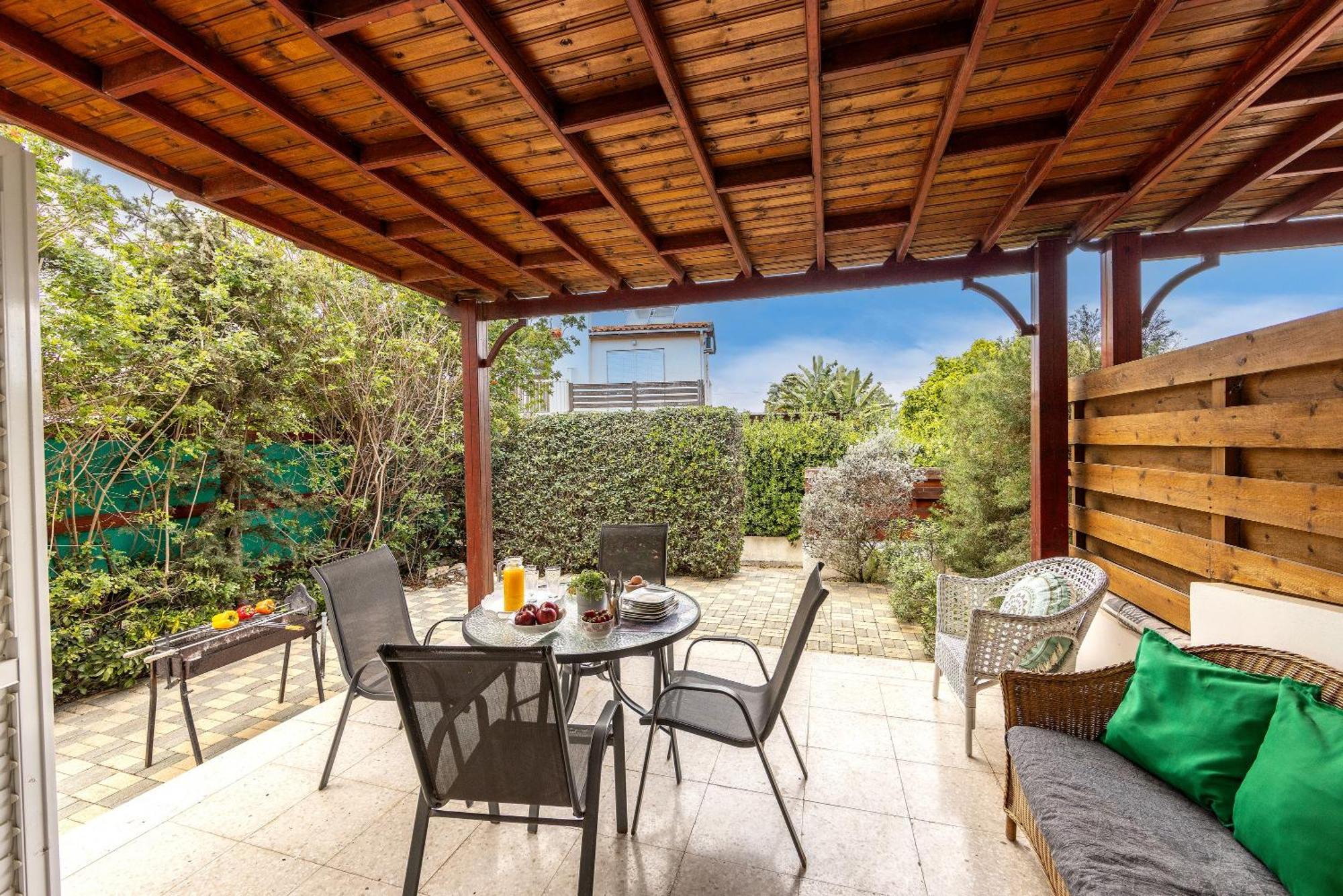 Larnaca Villa Marina Meneou Exteriér fotografie