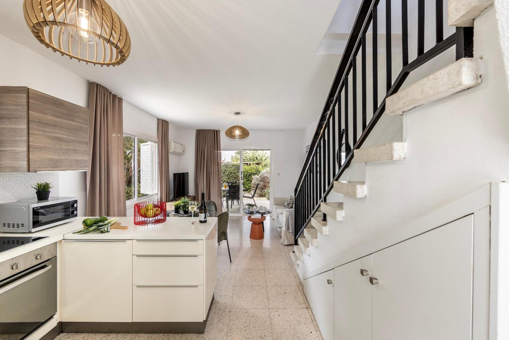 Larnaca Villa Marina Meneou Exteriér fotografie
