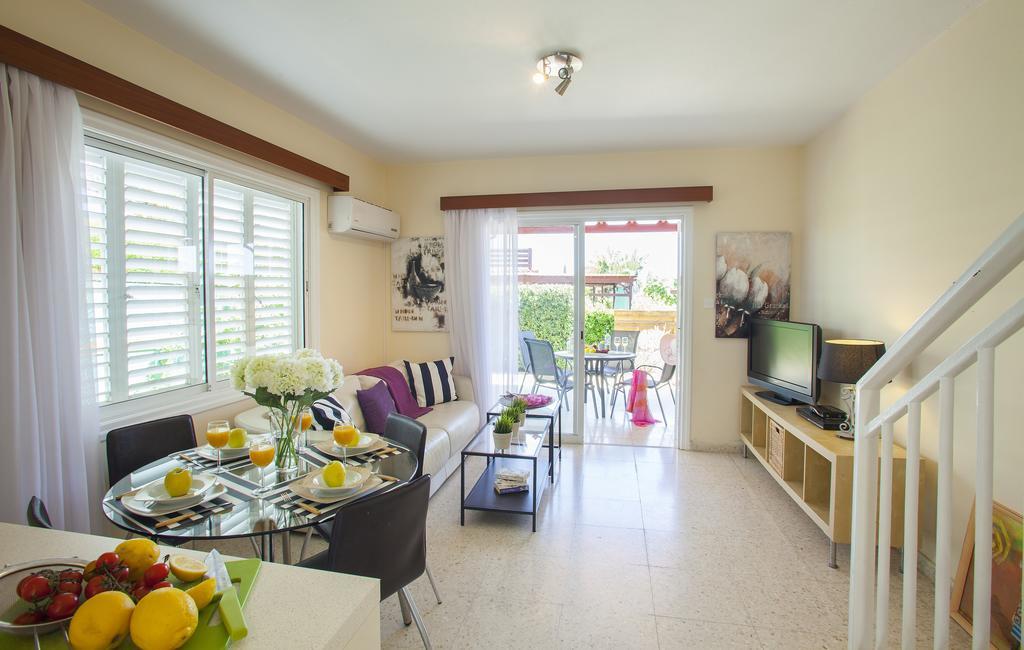 Larnaca Villa Marina Meneou Exteriér fotografie