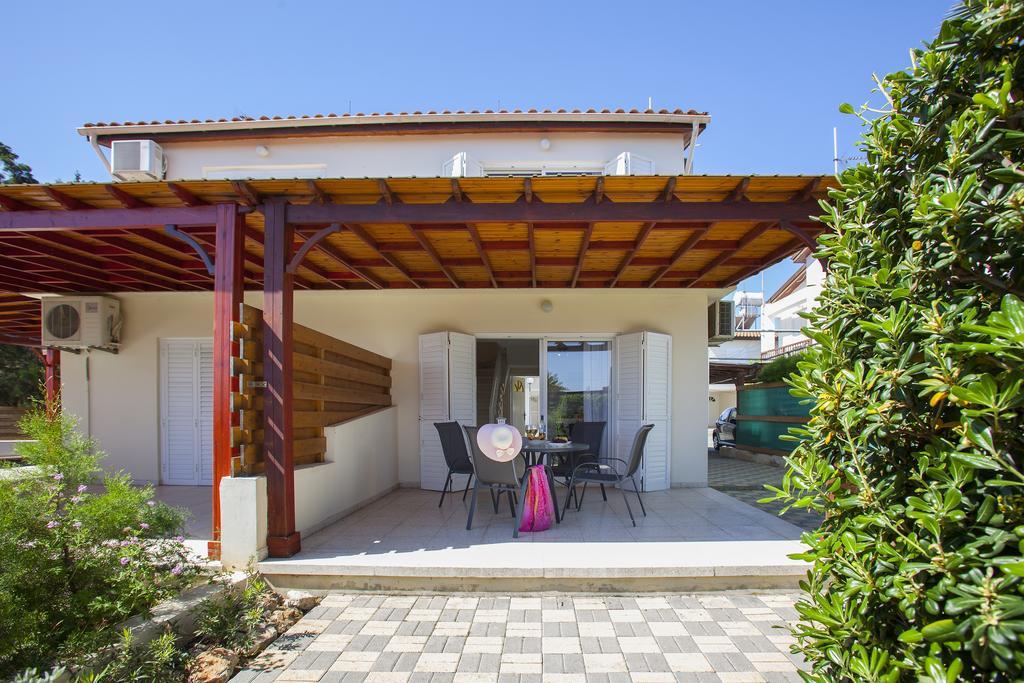 Larnaca Villa Marina Meneou Exteriér fotografie