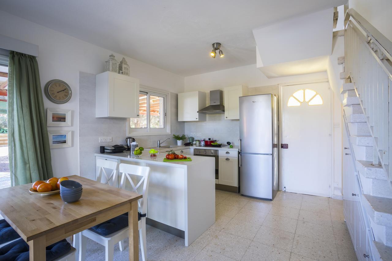 Larnaca Villa Marina Meneou Exteriér fotografie