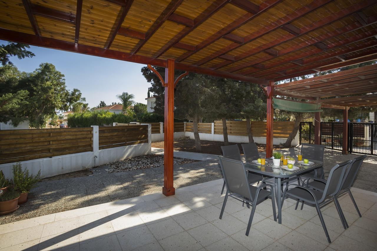 Larnaca Villa Marina Meneou Exteriér fotografie