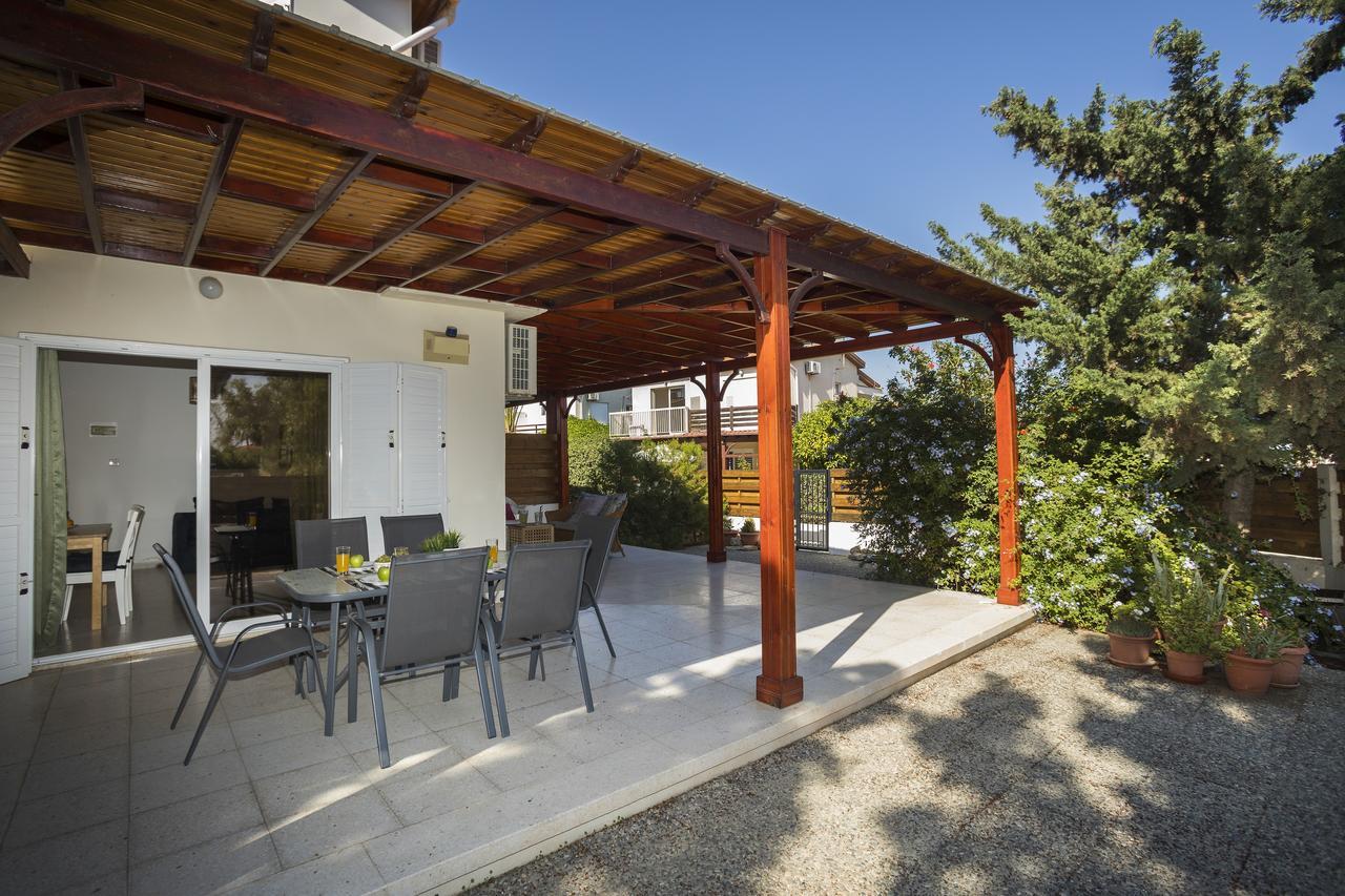 Larnaca Villa Marina Meneou Exteriér fotografie